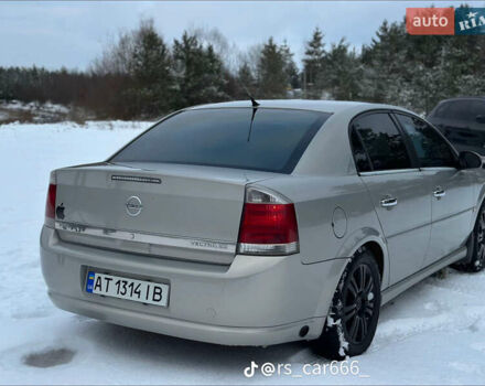 Серый Опель Вектра, объемом двигателя 2.2 л и пробегом 271 тыс. км за 4300 $, фото 12 на Automoto.ua