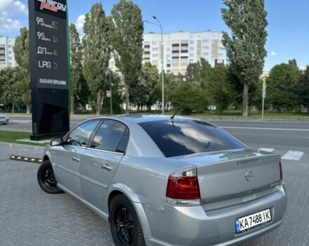 Серый Опель Вектра, объемом двигателя 2.2 л и пробегом 260 тыс. км за 3800 $, фото 2 на Automoto.ua