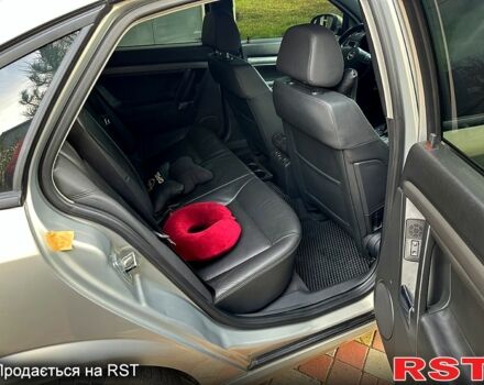 Серый Опель Вектра, объемом двигателя 2.8 л и пробегом 185 тыс. км за 7200 $, фото 8 на Automoto.ua