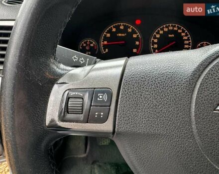 Серый Опель Вектра, объемом двигателя 1.8 л и пробегом 294 тыс. км за 5690 $, фото 16 на Automoto.ua