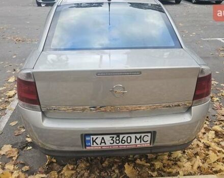 Опель Вектра 2007 в Киеве на Automoto.ua Серый Опель Вектра, объемом двигателя 2.2 л и пробегом 217 тыс. км за 6100 $, фото 1 на Automoto.ua