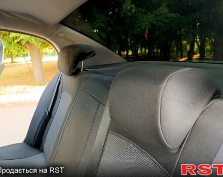 Сірий Опель Вектра, об'ємом двигуна 2.2 л та пробігом 303 тис. км за 5500 $, фото 4 на Automoto.ua