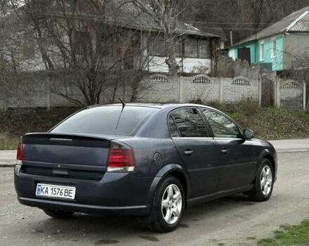 Серый Опель Вектра, объемом двигателя 2.2 л и пробегом 277 тыс. км за 4800 $, фото 3 на Automoto.ua