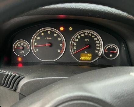 Серый Опель Вектра, объемом двигателя 2.2 л и пробегом 208 тыс. км за 5200 $, фото 7 на Automoto.ua