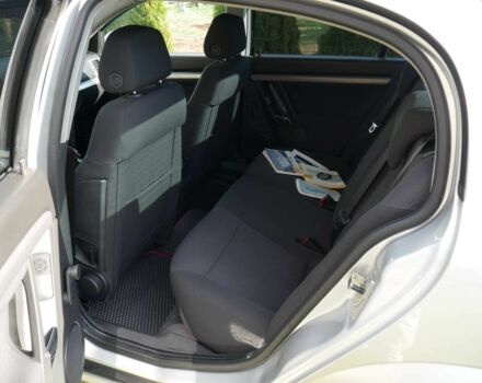 Серый Опель Вектра, объемом двигателя 2.2 л и пробегом 76 тыс. км за 7999 $, фото 18 на Automoto.ua