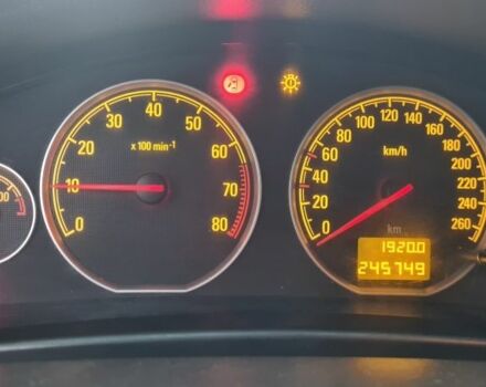 Серый Опель Вектра, объемом двигателя 1.8 л и пробегом 245 тыс. км за 2700 $, фото 6 на Automoto.ua