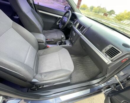 Сірий Опель Вектра, об'ємом двигуна 2.2 л та пробігом 218 тис. км за 4550 $, фото 9 на Automoto.ua