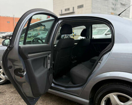 Сірий Опель Вектра, об'ємом двигуна 2.2 л та пробігом 56 тис. км за 8500 $, фото 5 на Automoto.ua