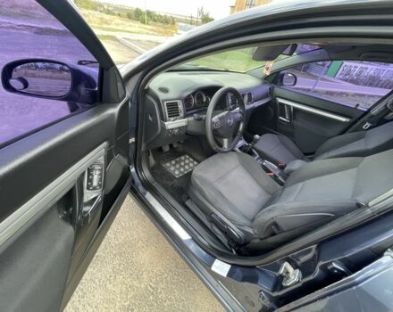 Сірий Опель Вектра, об'ємом двигуна 2.2 л та пробігом 218 тис. км за 4550 $, фото 6 на Automoto.ua