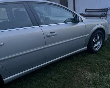 Серый Опель Вектра, объемом двигателя 2.2 л и пробегом 263 тыс. км за 5700 $, фото 2 на Automoto.ua