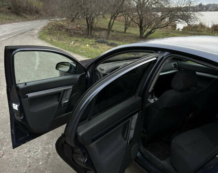 Серый Опель Вектра, объемом двигателя 2.2 л и пробегом 277 тыс. км за 4800 $, фото 8 на Automoto.ua