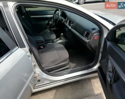 Сірий Опель Вектра, об'ємом двигуна 2.2 л та пробігом 288 тис. км за 5799 $, фото 5 на Automoto.ua