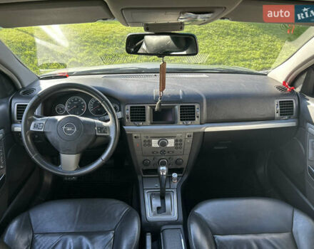 Опель Вектра 2007 в Львове на Automoto.ua Серый Опель Вектра, объемом двигателя 2.2 л и пробегом 290 тыс. км за 5300 $, фото 11 на Automoto.ua