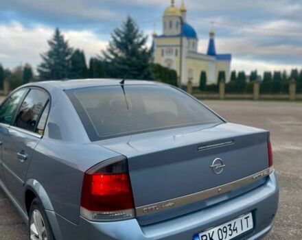 Серый Опель Вектра, объемом двигателя 2.2 л и пробегом 290 тыс. км за 5200 $, фото 1 на Automoto.ua