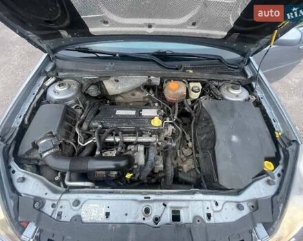 Серый Опель Вектра, объемом двигателя 2.2 л и пробегом 290 тыс. км за 5200 $, фото 7 на Automoto.ua