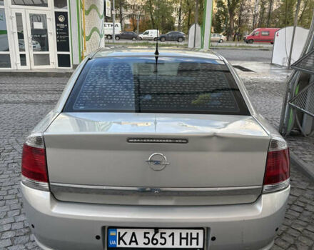 Сірий Опель Вектра, об'ємом двигуна 2.2 л та пробігом 238 тис. км за 5200 $, фото 2 на Automoto.ua