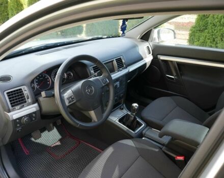 Серый Опель Вектра, объемом двигателя 2.2 л и пробегом 76 тыс. км за 7999 $, фото 13 на Automoto.ua