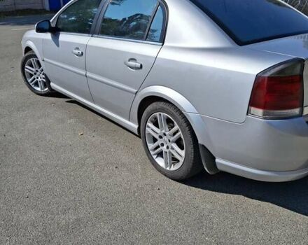 Серый Опель Вектра, объемом двигателя 2.2 л и пробегом 190 тыс. км за 5100 $, фото 1 на Automoto.ua