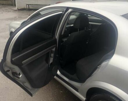 Сірий Опель Вектра, об'ємом двигуна 1.8 л та пробігом 277 тис. км за 5900 $, фото 13 на Automoto.ua