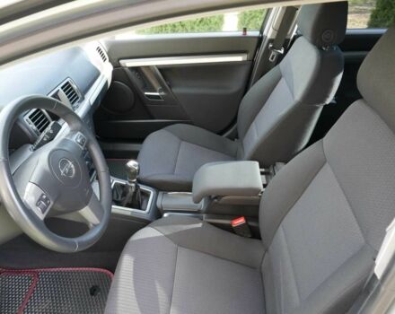 Серый Опель Вектра, объемом двигателя 2.2 л и пробегом 76 тыс. км за 7999 $, фото 12 на Automoto.ua