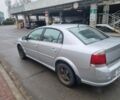 Сірий Опель Вектра, об'ємом двигуна 2 л та пробігом 240 тис. км за 3385 $, фото 2 на Automoto.ua