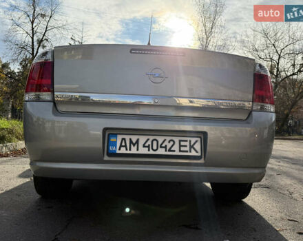 Сірий Опель Вектра, об'ємом двигуна 2.2 л та пробігом 194 тис. км за 6950 $, фото 4 на Automoto.ua