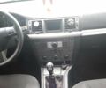 Сірий Опель Вектра, об'ємом двигуна 2.2 л та пробігом 298 тис. км за 5500 $, фото 5 на Automoto.ua