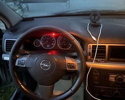 Серый Опель Вектра, объемом двигателя 2.2 л и пробегом 263 тыс. км за 5700 $, фото 10 на Automoto.ua