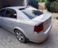 Сірий Опель Вектра, об'ємом двигуна 2.2 л та пробігом 250 тис. км за 5000 $, фото 4 на Automoto.ua