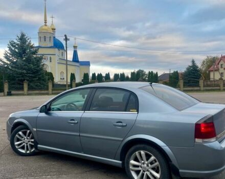 Серый Опель Вектра, объемом двигателя 2.2 л и пробегом 290 тыс. км за 5200 $, фото 2 на Automoto.ua