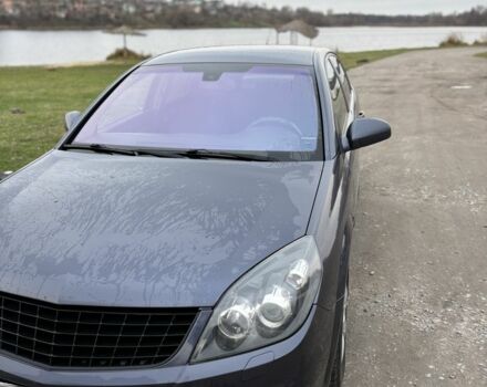 Сірий Опель Вектра, об'ємом двигуна 2.2 л та пробігом 277 тис. км за 5000 $, фото 6 на Automoto.ua