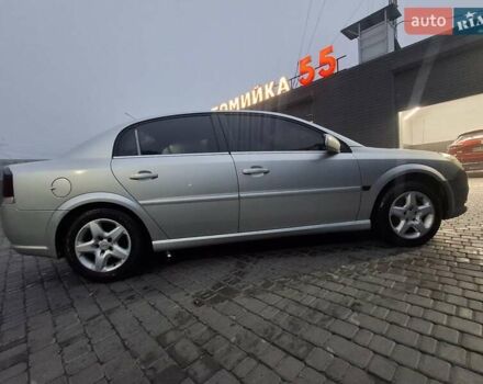 Серый Опель Вектра, объемом двигателя 2.2 л и пробегом 286 тыс. км за 4200 $, фото 9 на Automoto.ua