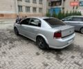 Сірий Опель Вектра, об'ємом двигуна 2.2 л та пробігом 215 тис. км за 4500 $, фото 3 на Automoto.ua
