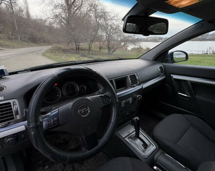 Серый Опель Вектра, объемом двигателя 2.2 л и пробегом 277 тыс. км за 4800 $, фото 7 на Automoto.ua