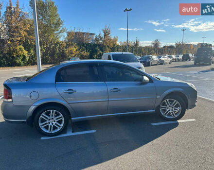 Сірий Опель Вектра, об'ємом двигуна 1.8 л та пробігом 251 тис. км за 5200 $, фото 5 на Automoto.ua