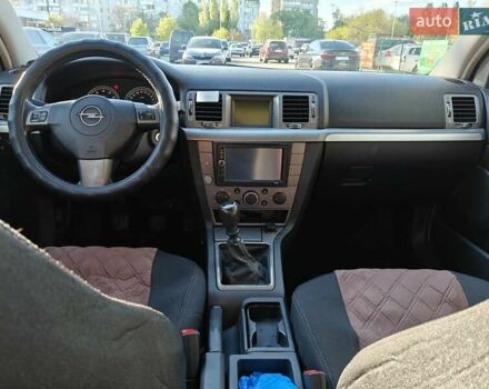 Сірий Опель Вектра, об'ємом двигуна 1.8 л та пробігом 177 тис. км за 6100 $, фото 10 на Automoto.ua