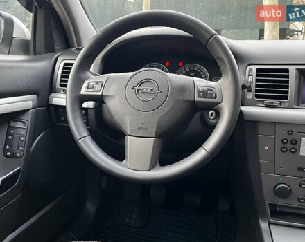 Серый Опель Вектра, объемом двигателя 1.8 л и пробегом 84 тыс. км за 6500 $, фото 36 на Automoto.ua