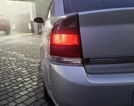 Серый Опель Вектра, объемом двигателя 2.2 л и пробегом 286 тыс. км за 4200 $, фото 3 на Automoto.ua