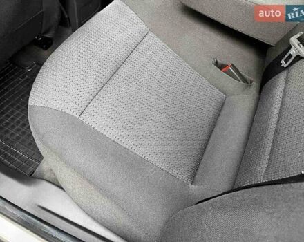 Серый Опель Вектра, объемом двигателя 1.8 л и пробегом 85 тыс. км за 7300 $, фото 12 на Automoto.ua