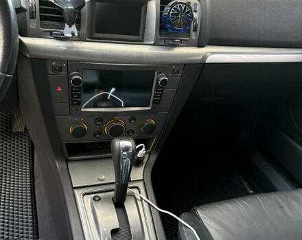 Сірий Опель Вектра, об'ємом двигуна 2.2 л та пробігом 238 тис. км за 5400 $, фото 6 на Automoto.ua