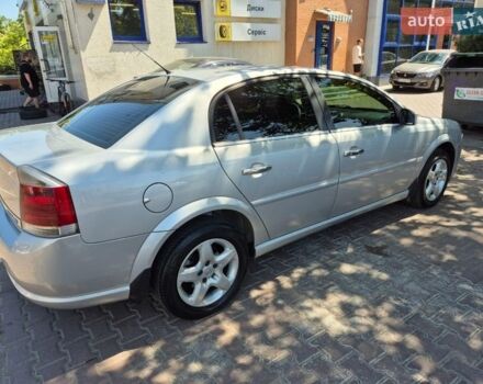 Сірий Опель Вектра, об'ємом двигуна 2.2 л та пробігом 225 тис. км за 5700 $, фото 5 на Automoto.ua