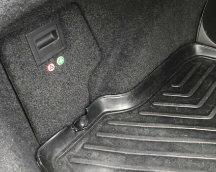 Сірий Опель Вектра, об'ємом двигуна 2.2 л та пробігом 203 тис. км за 6000 $, фото 9 на Automoto.ua