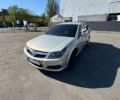 Сірий Опель Вектра, об'ємом двигуна 2.2 л та пробігом 329 тис. км за 4600 $, фото 1 на Automoto.ua