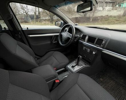 Сірий Опель Вектра, об'ємом двигуна 2.2 л та пробігом 277 тис. км за 5000 $, фото 12 на Automoto.ua