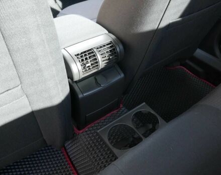 Серый Опель Вектра, объемом двигателя 2.2 л и пробегом 76 тыс. км за 7999 $, фото 19 на Automoto.ua