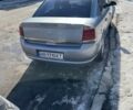Сірий Опель Вектра, об'ємом двигуна 1.8 л та пробігом 197 тис. км за 4900 $, фото 2 на Automoto.ua