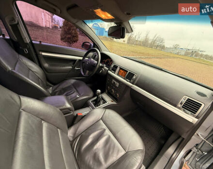 Серый Опель Вектра, объемом двигателя 2.2 л и пробегом 188 тыс. км за 5300 $, фото 6 на Automoto.ua