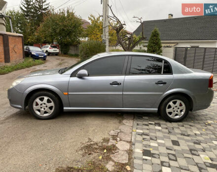 Сірий Опель Вектра, об'ємом двигуна 1.6 л та пробігом 250 тис. км за 4450 $, фото 2 на Automoto.ua