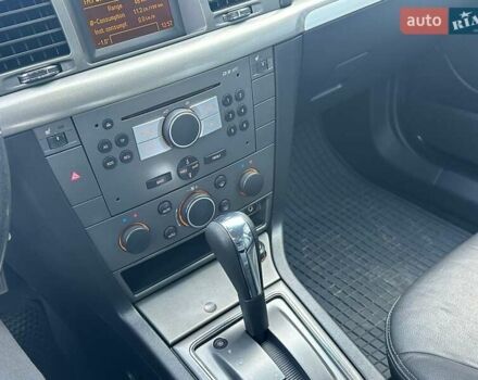 Серый Опель Вектра, объемом двигателя 2.2 л и пробегом 138 тыс. км за 6900 $, фото 21 на Automoto.ua