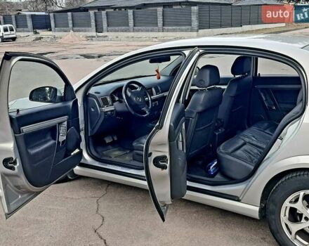 Серый Опель Вектра, объемом двигателя 2.2 л и пробегом 299 тыс. км за 6250 $, фото 12 на Automoto.ua